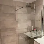 Lägenhet Light-Filled Apartment - Belas Clube De Campo *