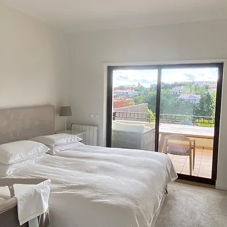 Apartment In Belas Golf Country Club - Pool, Private Terrace And Golf Course View *
